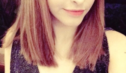 Andrea bất ngờ 'xuống tóc' sau đám cưới 'tình cũ'